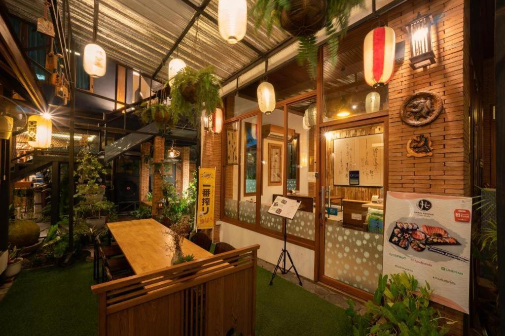 Haikin Ryokan Chiang Mai Bagian luar foto