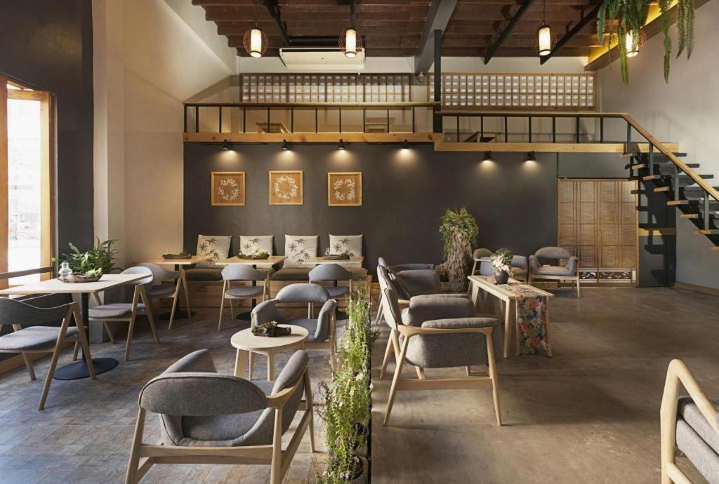 Haikin Ryokan Chiang Mai Bagian luar foto